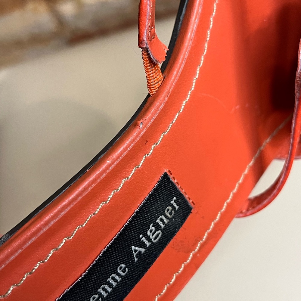 Etienne Aigner | Y2K Coral Kitten Heels - Picture 5 of 8